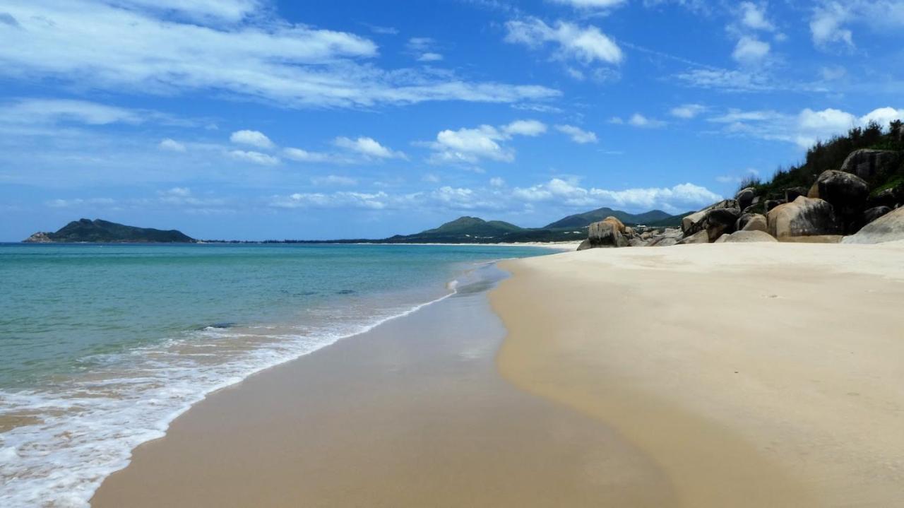 Lucky Spot Beach Bungalow Song Cau Esterno foto
